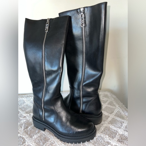 Michael Kors MK Women Michael Kors Black Leather Women\'s Boots size 8.5